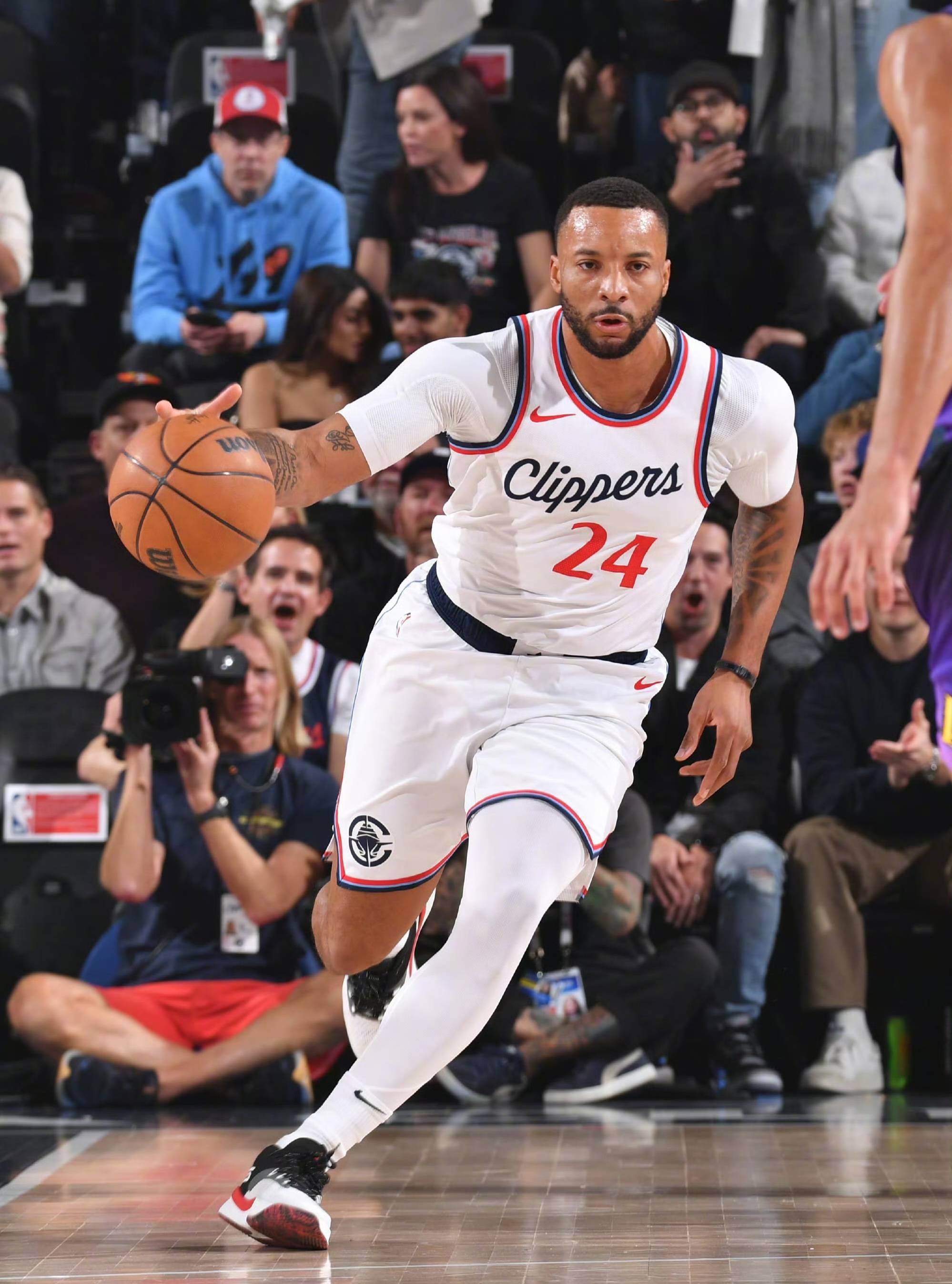 包含快船惜败猛龙,遭遇三连败的词条 包含快船惜败猛龙,遭遇三连败的词条