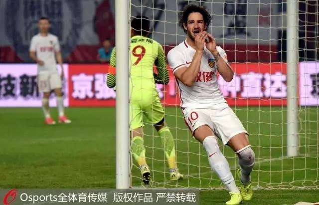 恒大主场胜华夏幸福,强势领跑 恒大主场胜华夏幸福,强势领跑