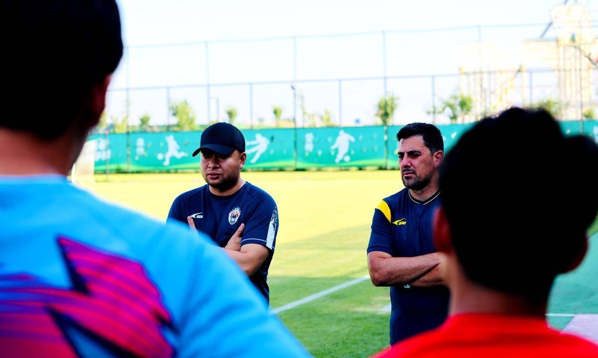 包含战术打法变幻莫测,扭转败势逆袭成功的词条 包含战术打法变幻莫测,扭转败势逆袭成功的词条