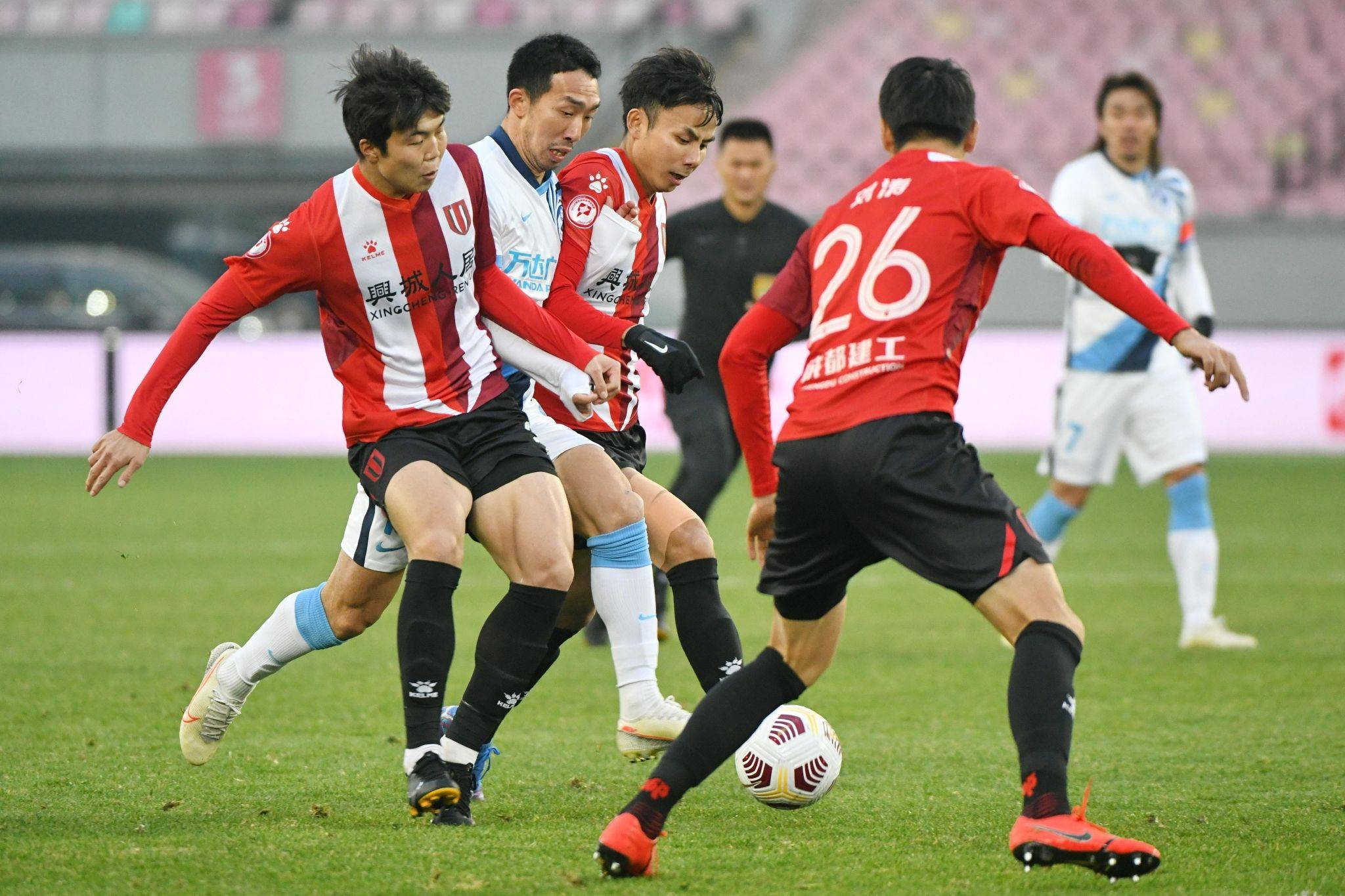 大连宏运主场逼平对手,保持势头的简单介绍 大连宏运主场逼平对手,保持势头的简单介绍