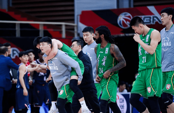 广州合作金属队运球高效,掌握场上局势的简单介绍 广州合作金属队运球高效,掌握场上局势的简单介绍