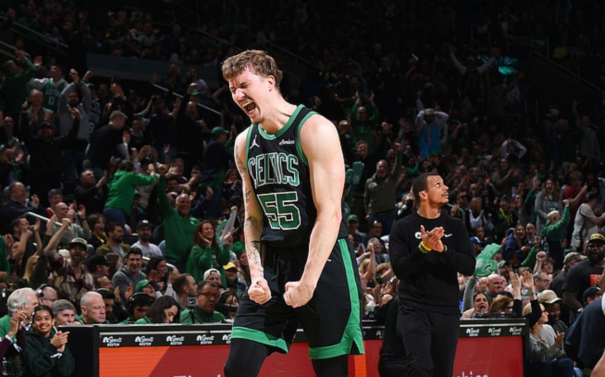 凯尔特人逆转篮网,取得赛季首胜 凯尔特人逆转篮网,取得赛季首胜