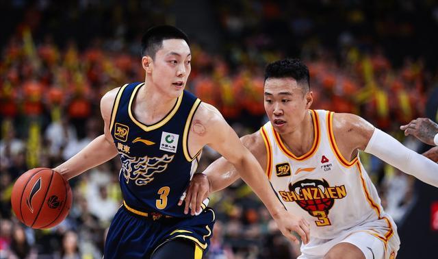 国内球队在激烈比拼中取得大胜 国内球队在激烈比拼中取得大胜