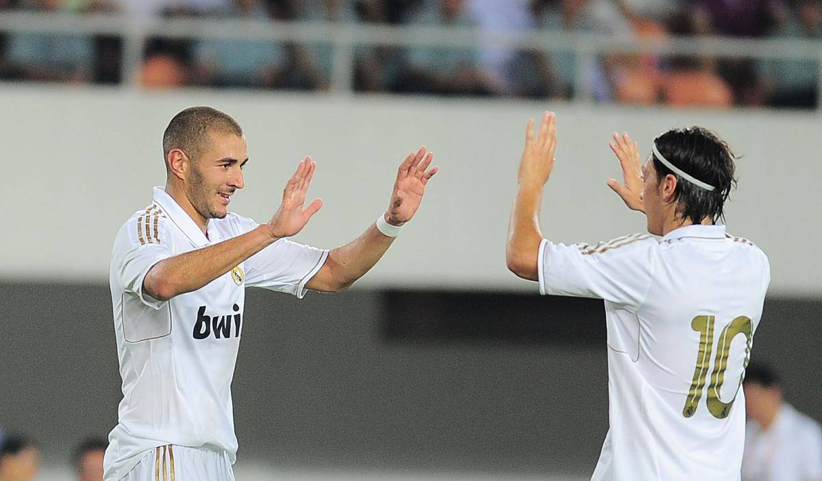 关于皇家马德里主场胜瓦拉多利德,继续领跑的信息 关于皇家马德里主场胜瓦拉多利德,继续领跑的信息