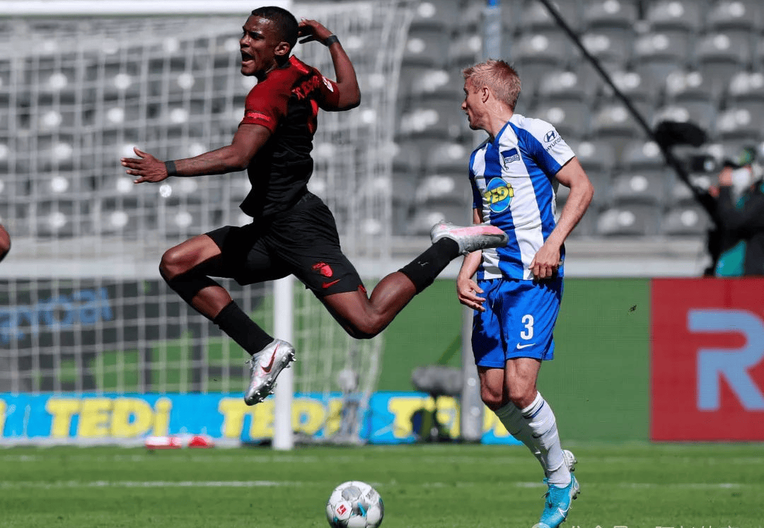 柏林赫塔奋力拼搏,豪取三分的简单介绍 柏林赫塔奋力拼搏,豪取三分的简单介绍