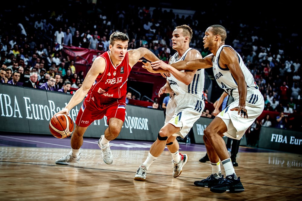 关于世界篮球锦标赛决赛战火激烈,场面白热化的信息 关于世界篮球锦标赛决赛战火激烈,场面白热化的信息